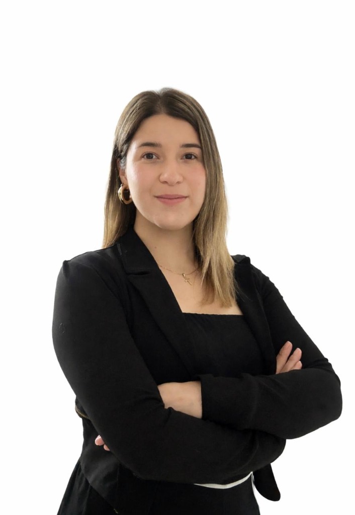 Karen Melo - Especialista en Insolvencia